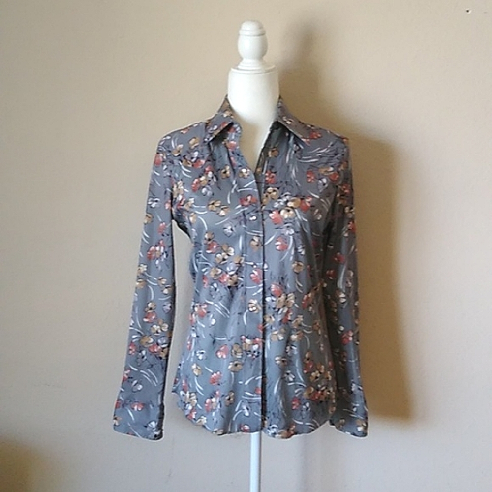 1970s Vintage Unisex Floral Print Shirt with Dagger Collar & Long Sleeves